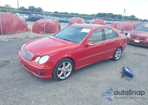 2007 Mercedes-Benz C 230 Sport из США, поврежденный, VIN WDBRF52H67F926317